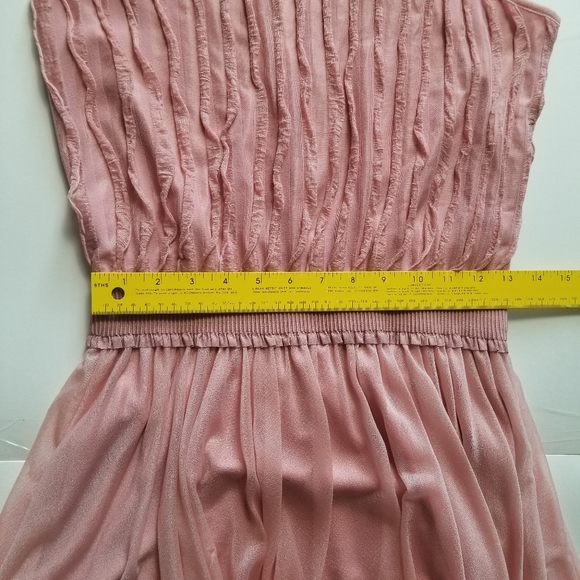 Dress - Picture 10 of 12